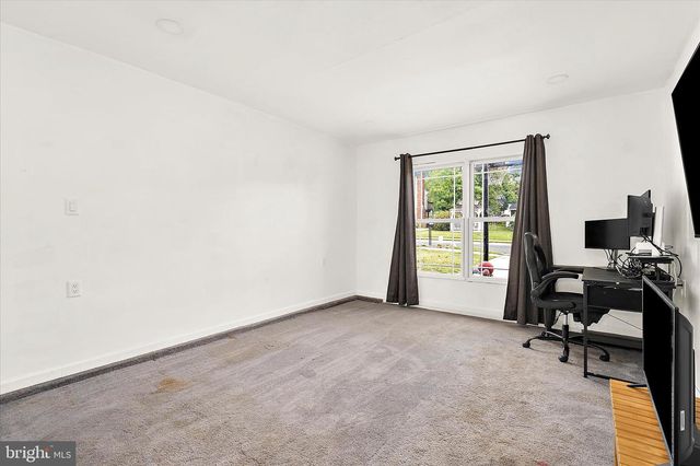 325 DOUBLE EAGLE DR, Linthicum Heights, MD 21090