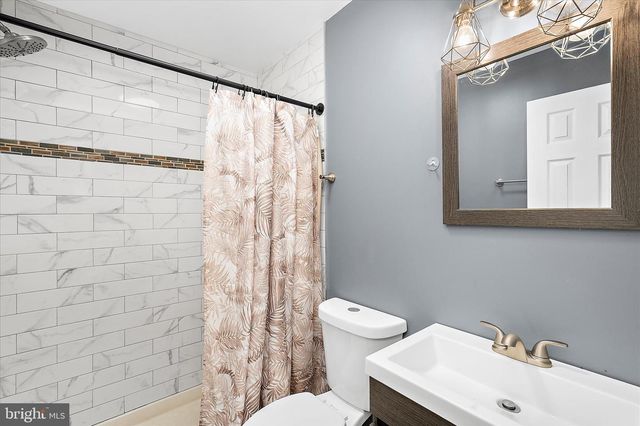 325 DOUBLE EAGLE DR, Linthicum Heights, MD 21090
