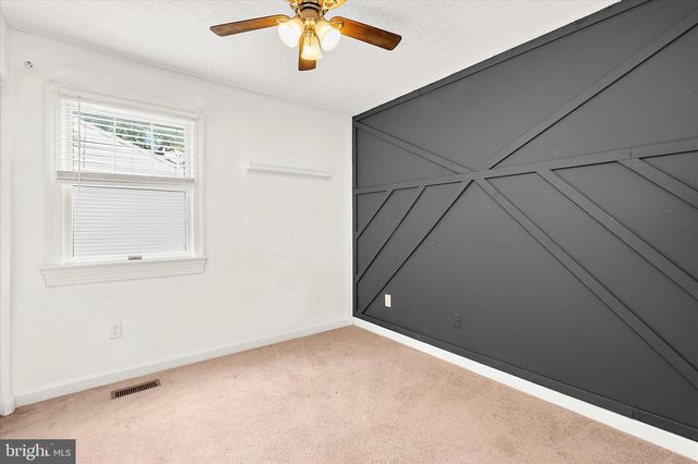 325 DOUBLE EAGLE DR, Linthicum Heights, MD 21090