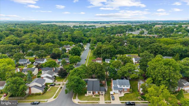 325 DOUBLE EAGLE DR, Linthicum Heights, MD 21090