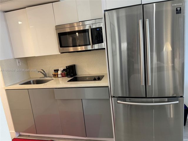 19201 Collins Avenue 1018, Sunny Isles Beach, FL 33160