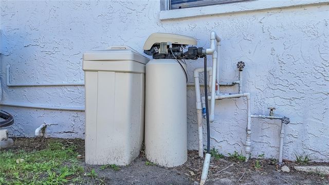 7608 LAUREL OAK COURT, Port Richey, FL 34668