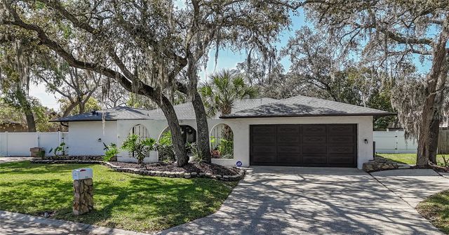 7608 LAUREL OAK COURT, Port Richey, FL 34668