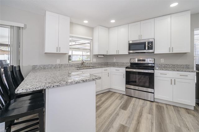 7608 LAUREL OAK COURT, Port Richey, FL 34668