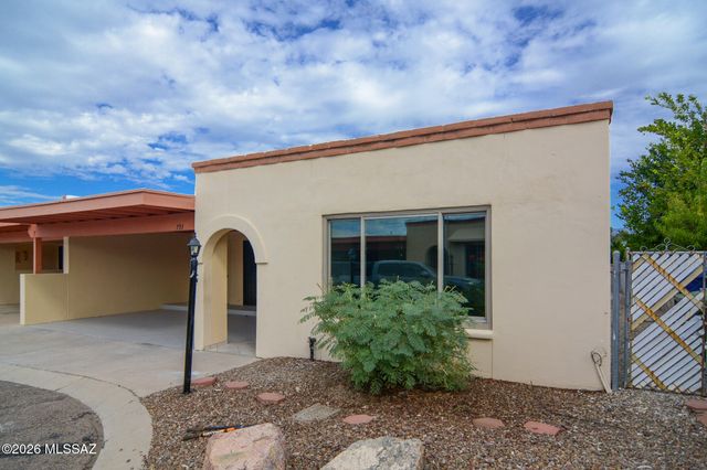 793 S Ciudad Circle, Tucson, AZ 85710