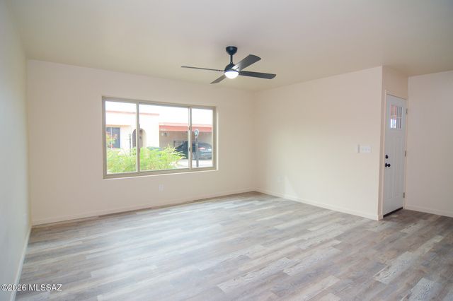 793 S Ciudad Circle, Tucson, AZ 85710
