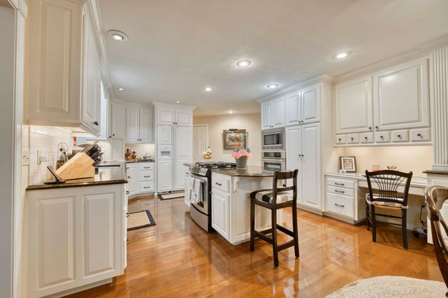 3575 E Montrose Court, Springfield, MO 65809