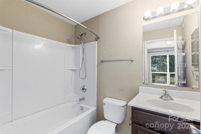 11021 Cedar View Road, Charlotte, NC 28226