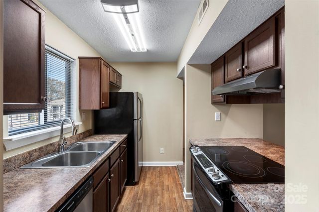 11021 Cedar View Road, Charlotte, NC 28226