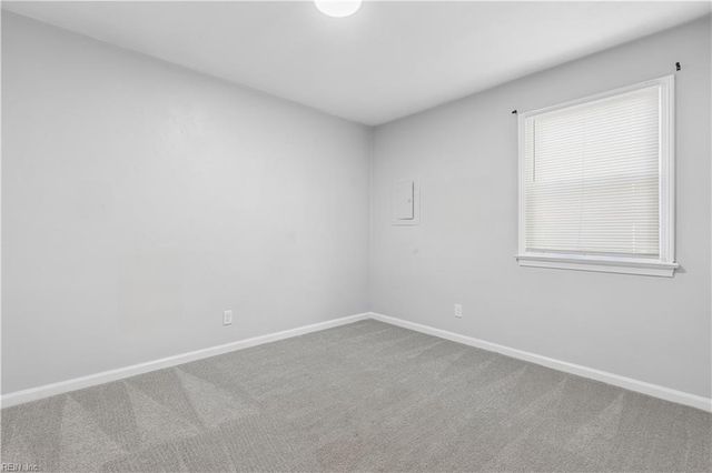 3724 E Princess Anne Rd Apt 3, Norfolk, VA 23502