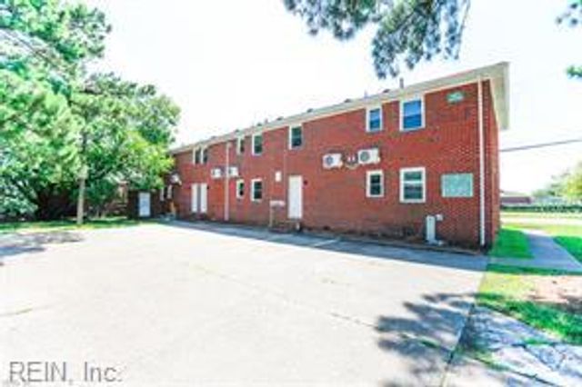 3724 E Princess Anne Rd Apt 3, Norfolk, VA 23502