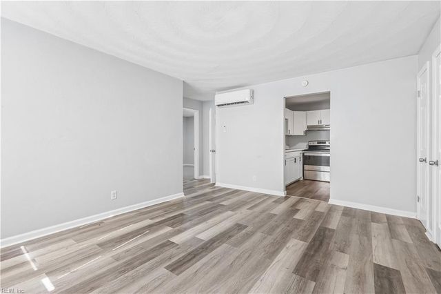3724 E Princess Anne Rd Apt 3, Norfolk, VA 23502