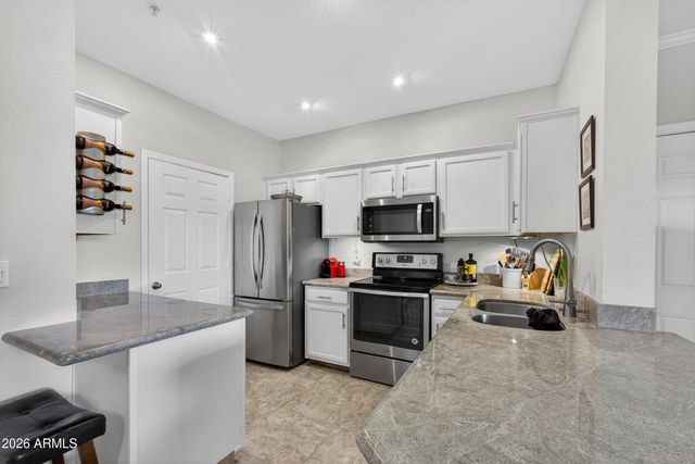 5401 E VAN BUREN Street 3113, Phoenix, AZ 85008