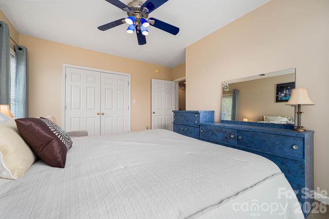 1697 Windswept Ridge, Marshall, NC 28753