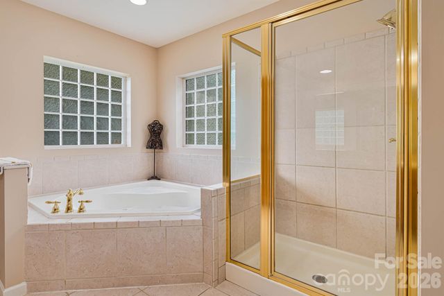 1697 Windswept Ridge, Marshall, NC 28753