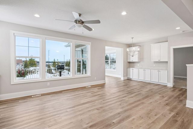 17975 Greenwich Way, Lakeville, MN 55044