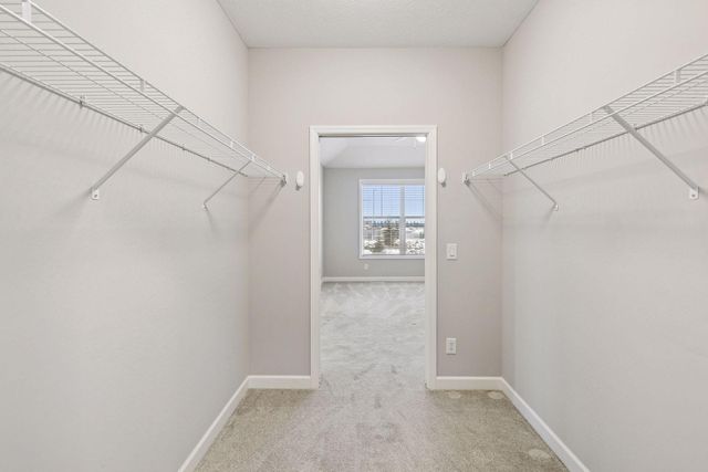 17975 Greenwich Way, Lakeville, MN 55044