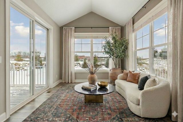 17975 Greenwich Way, Lakeville, MN 55044