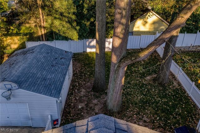 2821 7th Street, Cuyahoga Falls, OH 44221