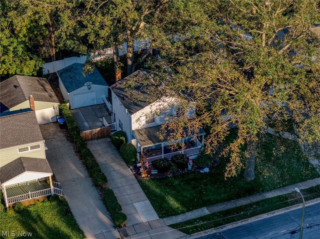 2821 7th Street, Cuyahoga Falls, OH 44221