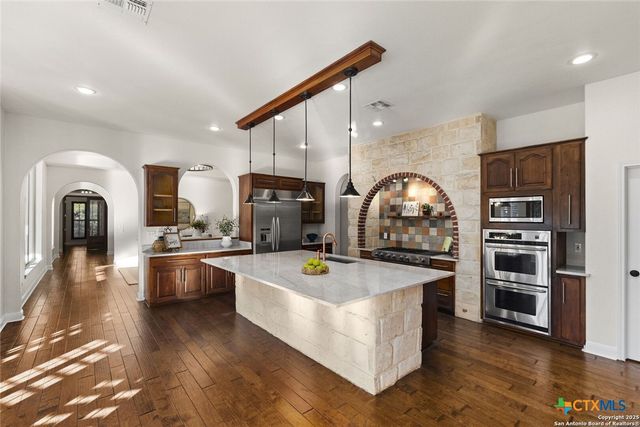 1041 Homestead Ridge, New Braunfels, TX 78132