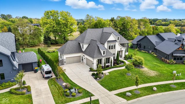 5130 Melbourne Place, Zionsville, IN 46077