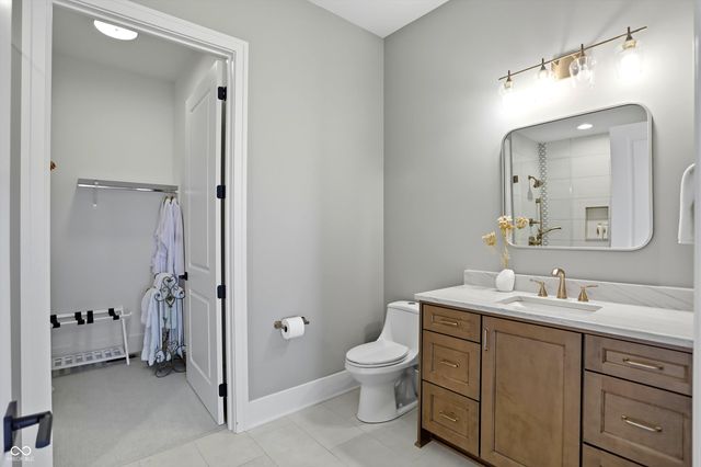 5130 Melbourne Place, Zionsville, IN 46077