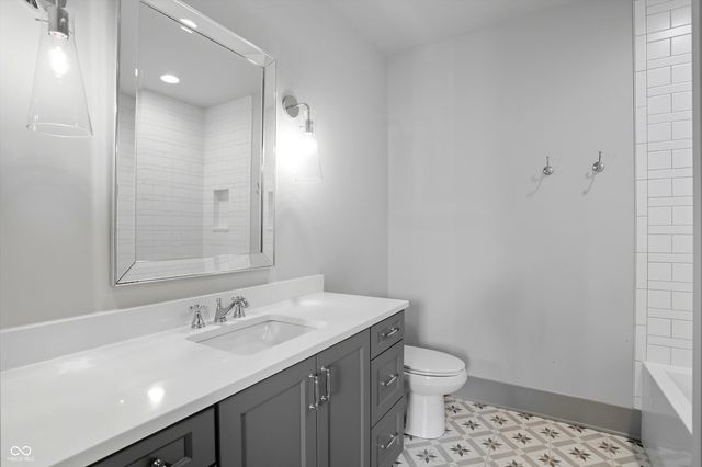 5130 Melbourne Place, Zionsville, IN 46077