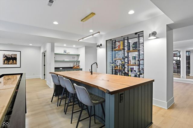 5130 Melbourne Place, Zionsville, IN 46077