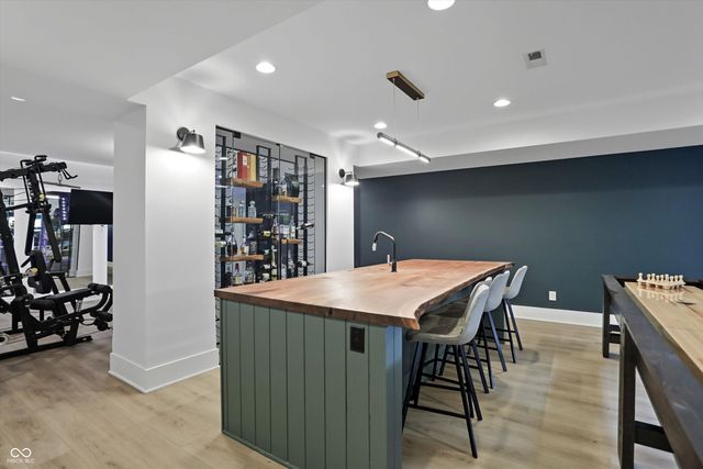 5130 Melbourne Place, Zionsville, IN 46077