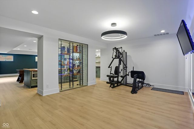 5130 Melbourne Place, Zionsville, IN 46077