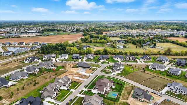 5130 Melbourne Place, Zionsville, IN 46077