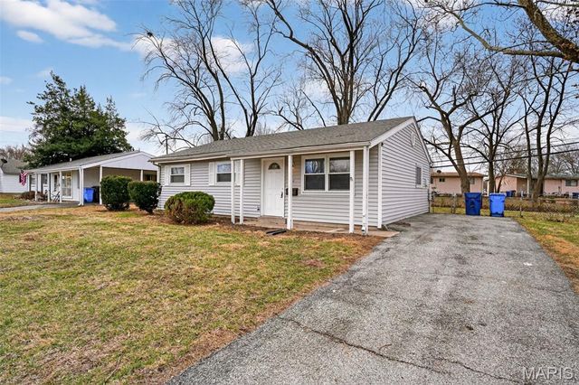 640 Central Parkway, St Louis, MO 63031