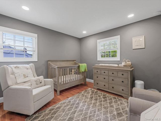 42 Sunflower Drive, Hauppauge, NY 11788