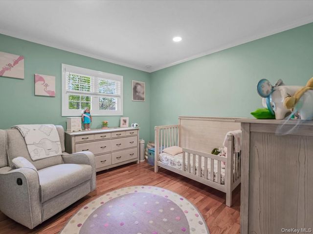 42 Sunflower Drive, Hauppauge, NY 11788