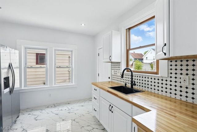 3428 W 90th Street, Cleveland, OH 44102