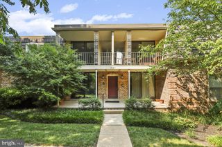 3125 PATRICK HENRY DR #230, Falls Church, VA 22044