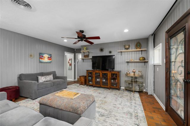 3507 Laverne Street, Houston, TX 77080