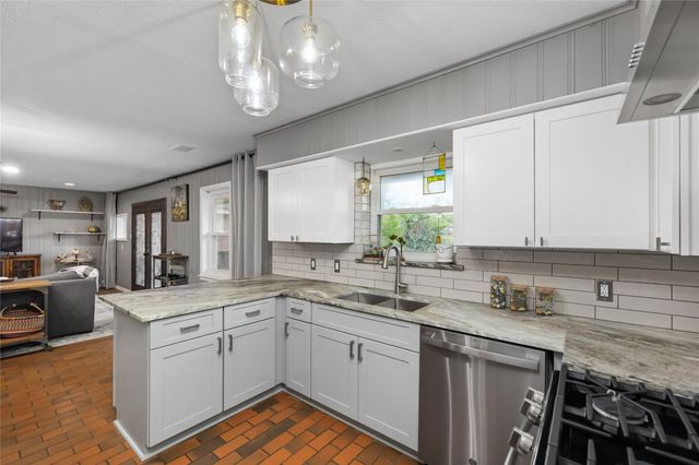 3507 Laverne Street, Houston, TX 77080