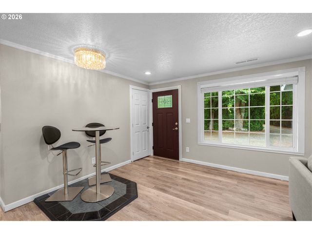326 Ne 34TH Pl, Hillsboro, OR 97124