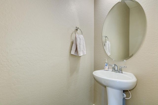 1367 S Country Club Drive Unit 1069, Mesa, AZ 85210