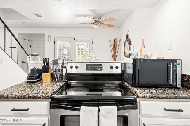 3511 E Baseline Road, Phoenix, AZ 85042