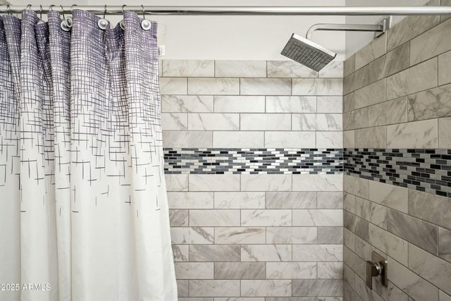 3511 E Baseline Road, Phoenix, AZ 85042