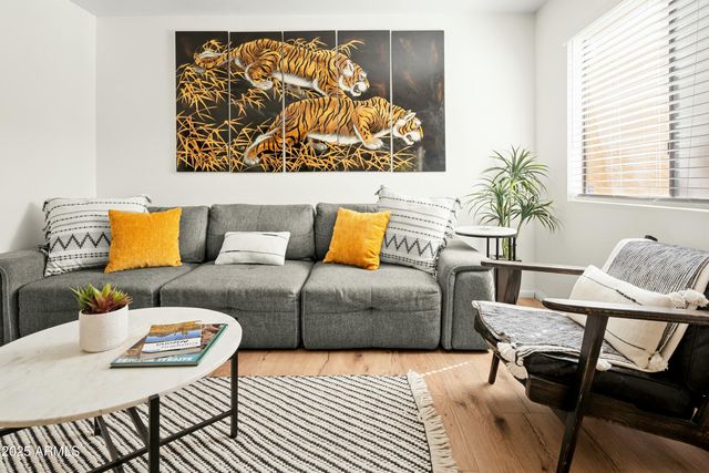 3511 E Baseline Road, Phoenix, AZ 85042