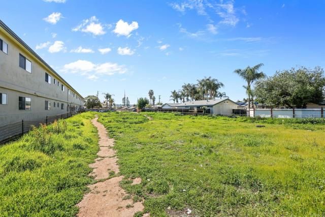 1424 Oakdale Ave, El Cajon, CA 92021