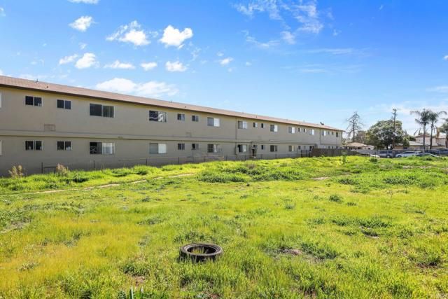 1424 Oakdale Ave, El Cajon, CA 92021