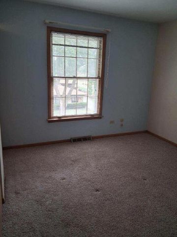 8805 44th Place, Brookfield, IL 60513
