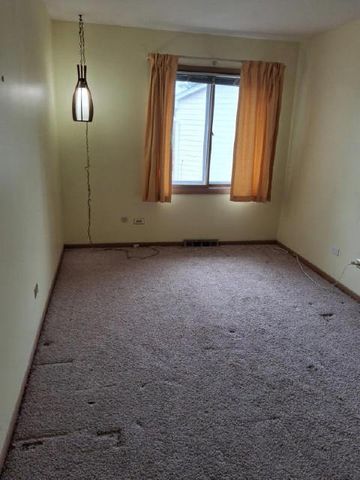 8805 44th Place, Brookfield, IL 60513