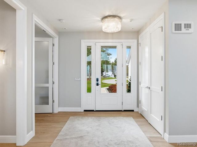 8442 Lakeshore Road, Burtchville, MI 48059