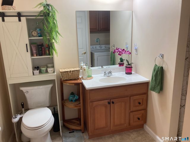 4 Park Avenue 1, Wolcott, CT 06716